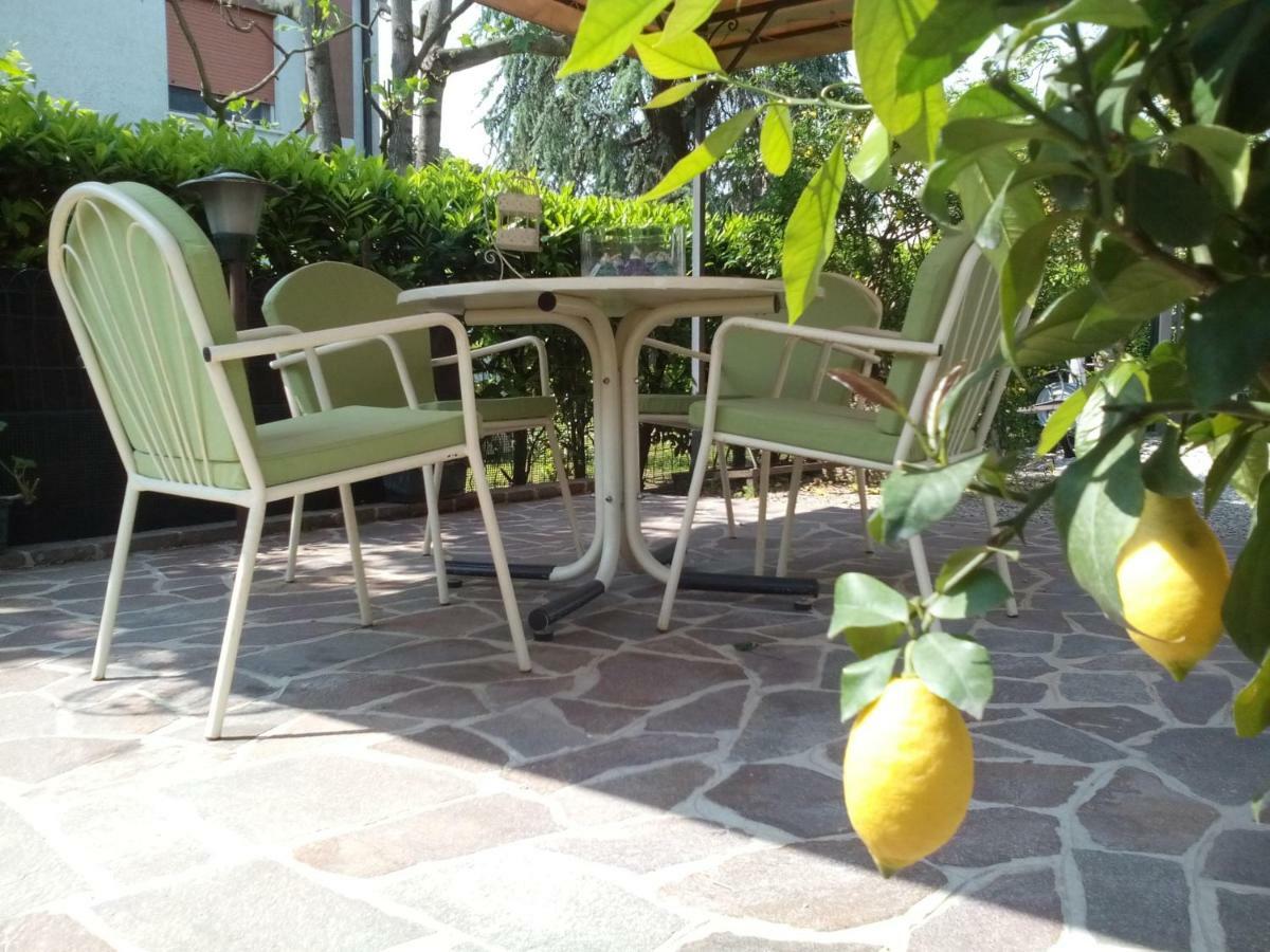 Casa Emanuela Bed & Breakfast Piazzola sul Brenta Exterior foto